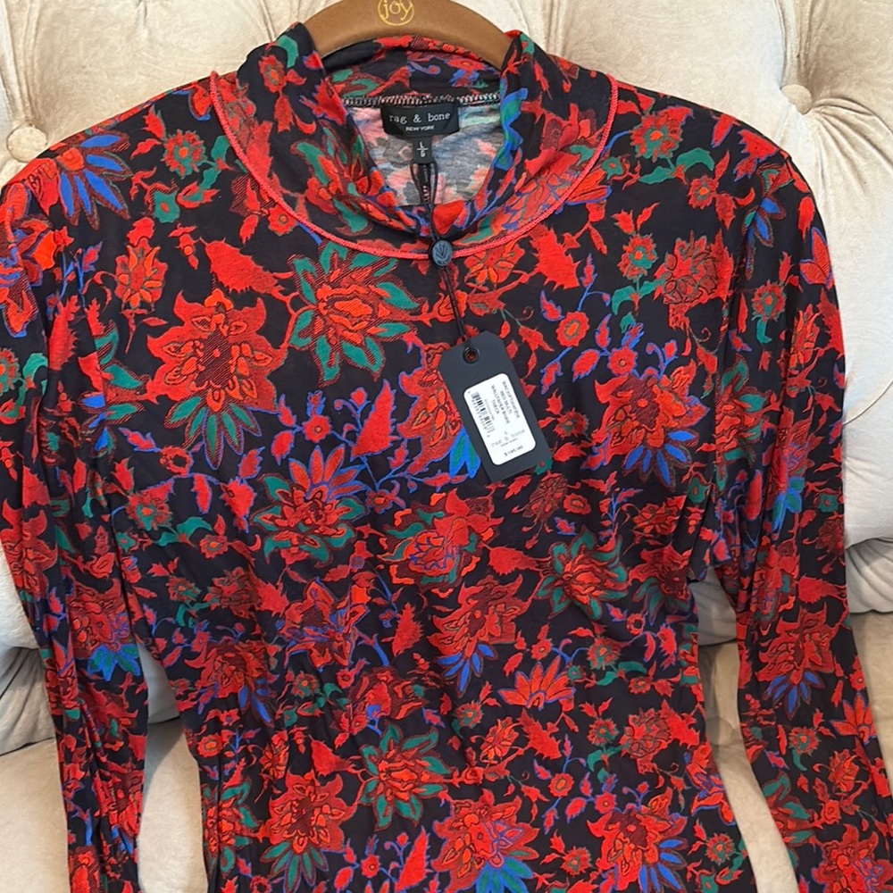 Floral Red and Blue top